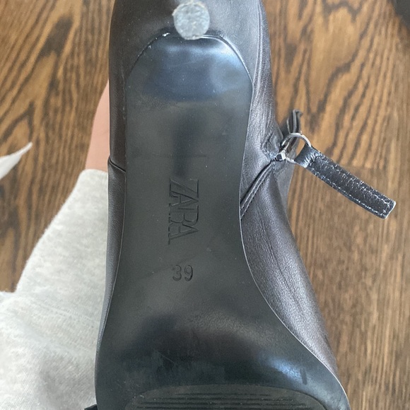Zara leather boots - Picture 3 of 3